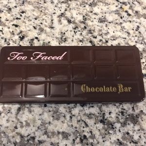 Too faced chocolate bar eyeshadow